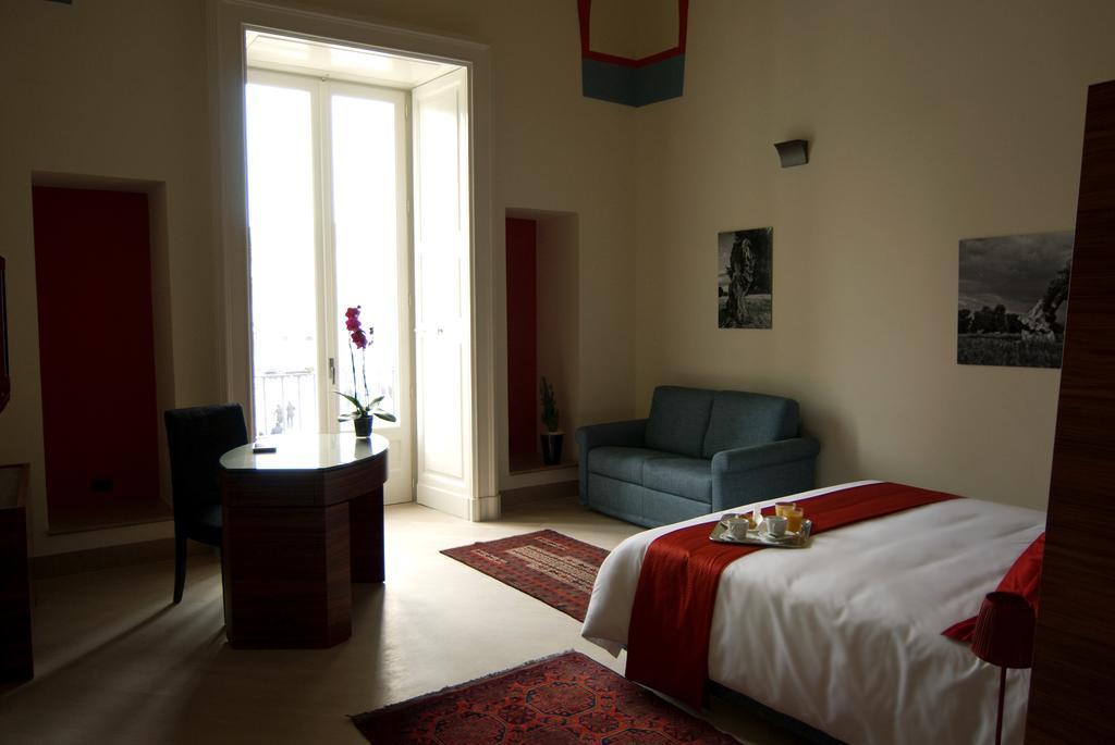 Alvino Suite And Breakfast Lecce Oda fotoğraf