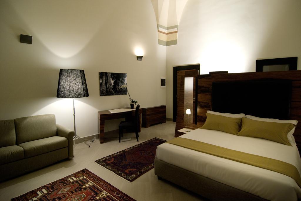 Alvino Suite And Breakfast Lecce Oda fotoğraf