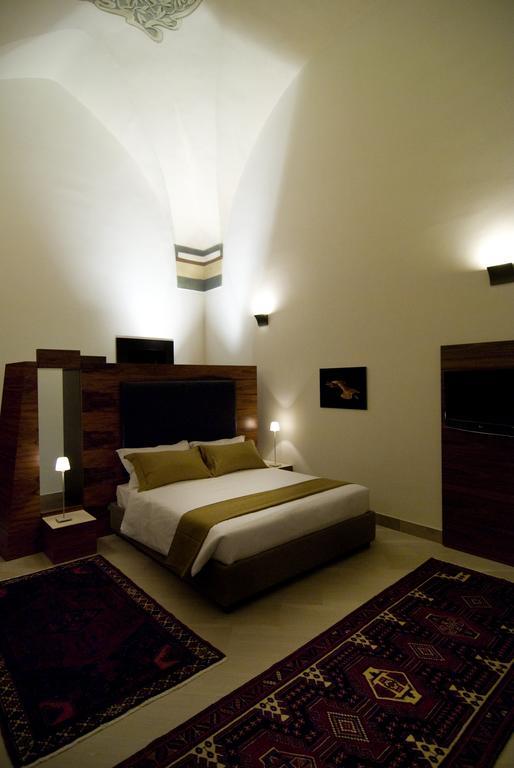 Alvino Suite And Breakfast Lecce Oda fotoğraf